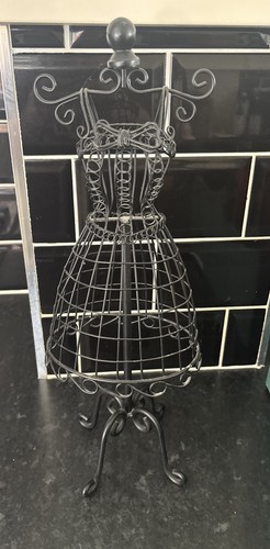 Metal wire dress - wire,